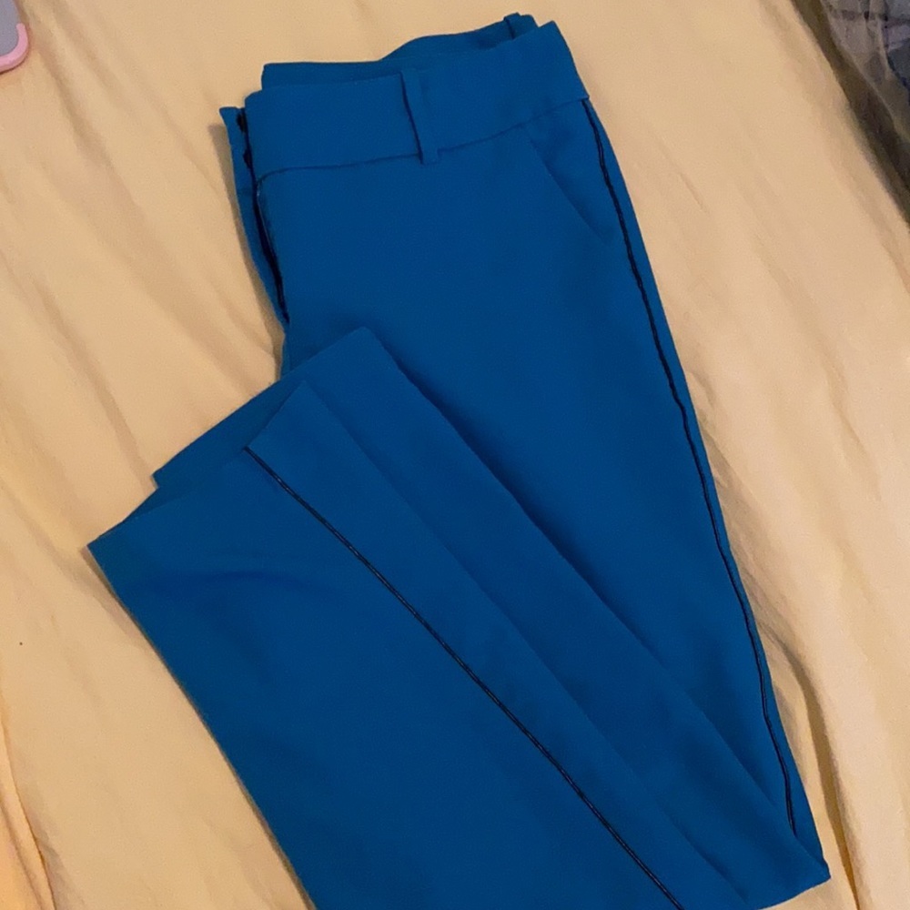 Blue dress pants with leather side lining stretch